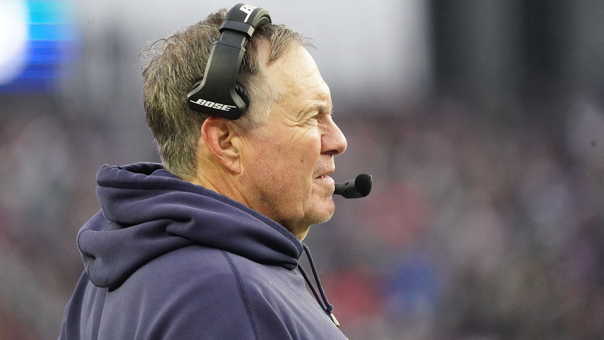 Bill Belichick Redirects Praise After Matching Remarkable NFL Record