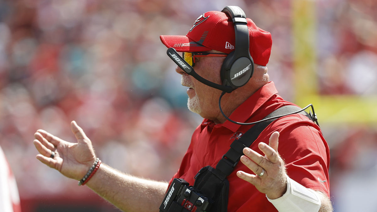 Antonio Brown: Tampa Bay Buccaneers head coach Bruce Arians denies