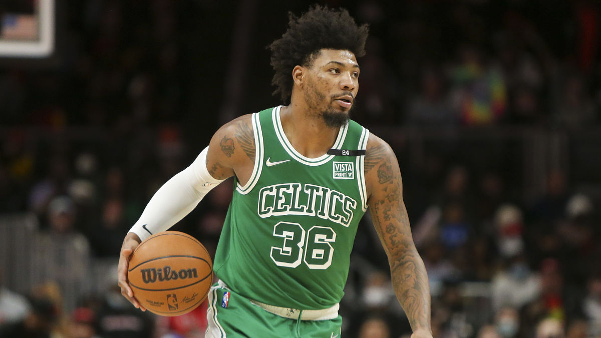 Celtics' Marcus Smart Has Been Playing With Glass Shards In His Hand