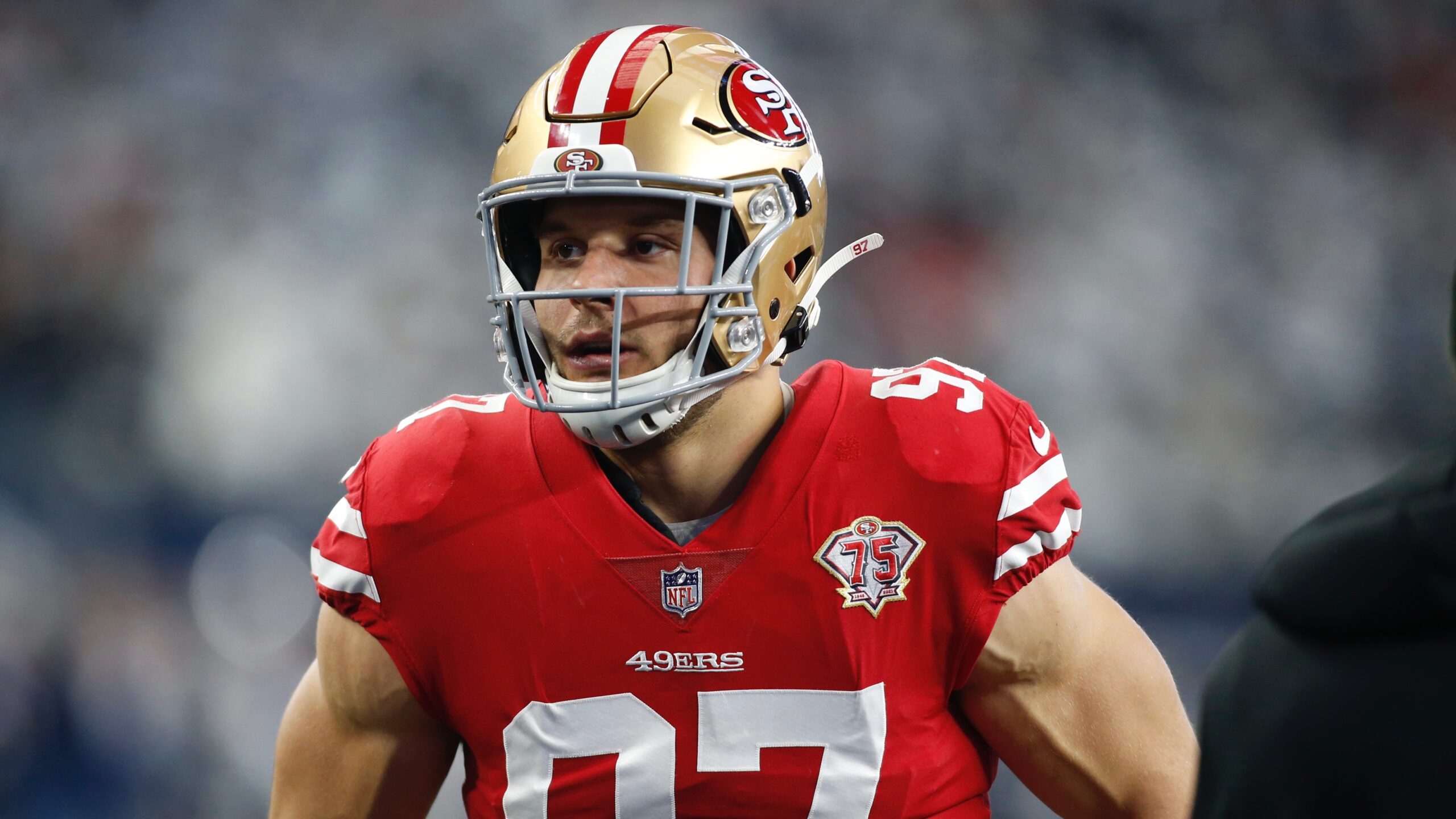 49ers-Cowboys halftime report: Upset brewing but Bosa hurt