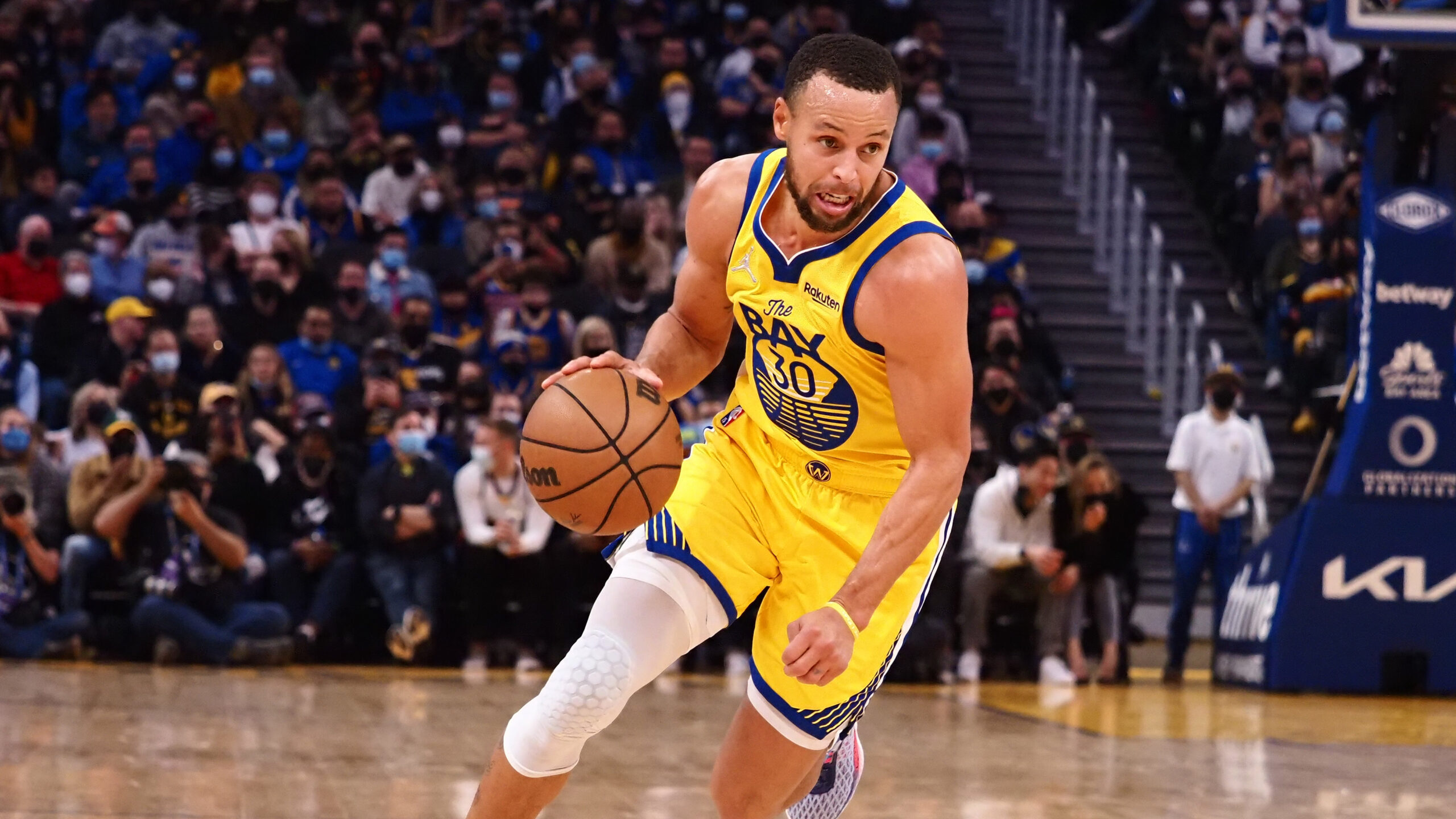3 NBA FanDuel Studs to Target on 3/10/17 - Stephen Curry, PG, Golden State  Warriors