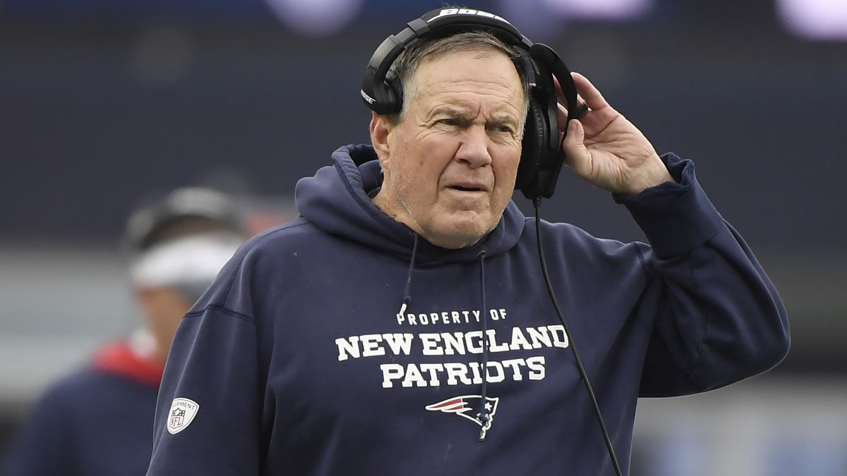 2022 NFL Draft trade: Patriots, Texans swap Day 3 picks as Bill Belichick  continues to be biggest draft mover 