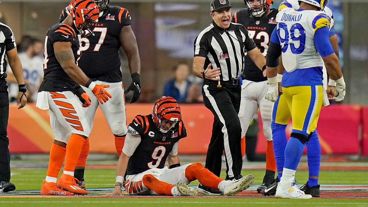 Joe Burrow Reacts After Cincinnati Bengals Lose Super Bowl LVI