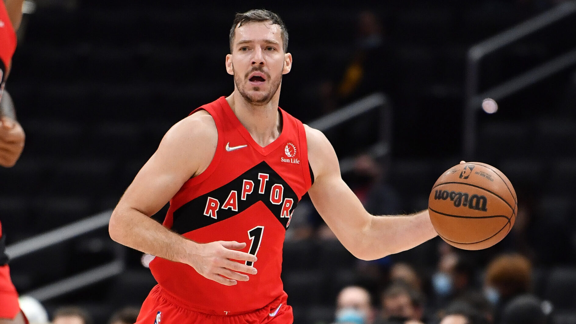 The Raptors trade Goran Dragic to the Spurs for Thaddeus Young
