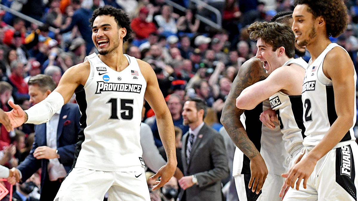 Breaking Down Men's College Basketball Sweet 16 Odds