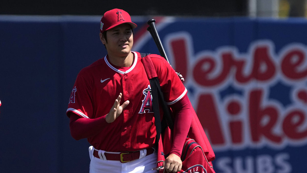 2022 Game Used Red Jersey - Shohei Ohtani 30th Double of Season, Career  Double #103 (10/3/22 @ OAK)