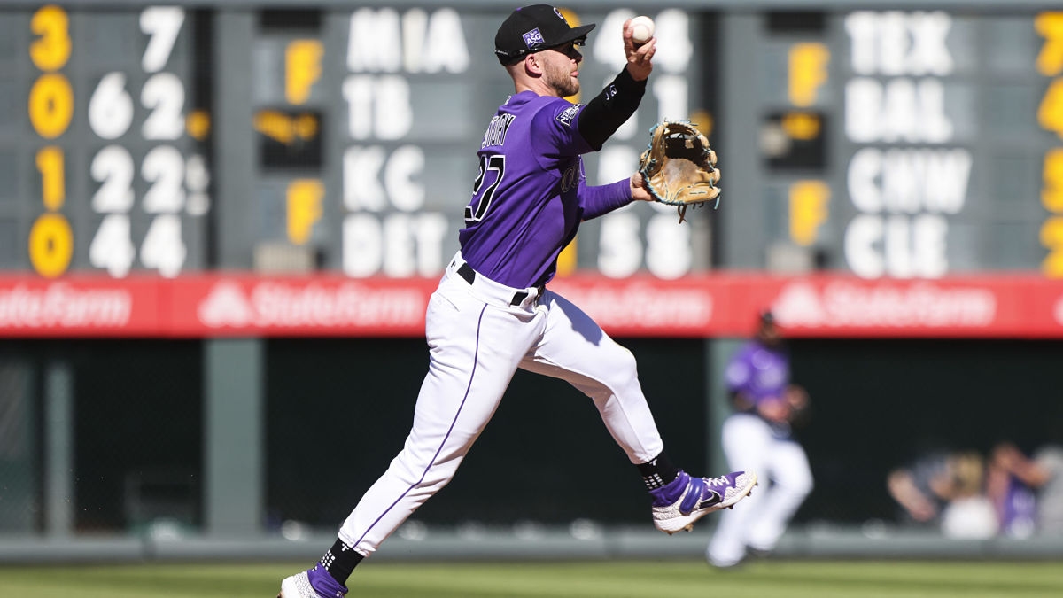 Trevor Story Choses Red Sox with a Six-Year Deal - Stadium