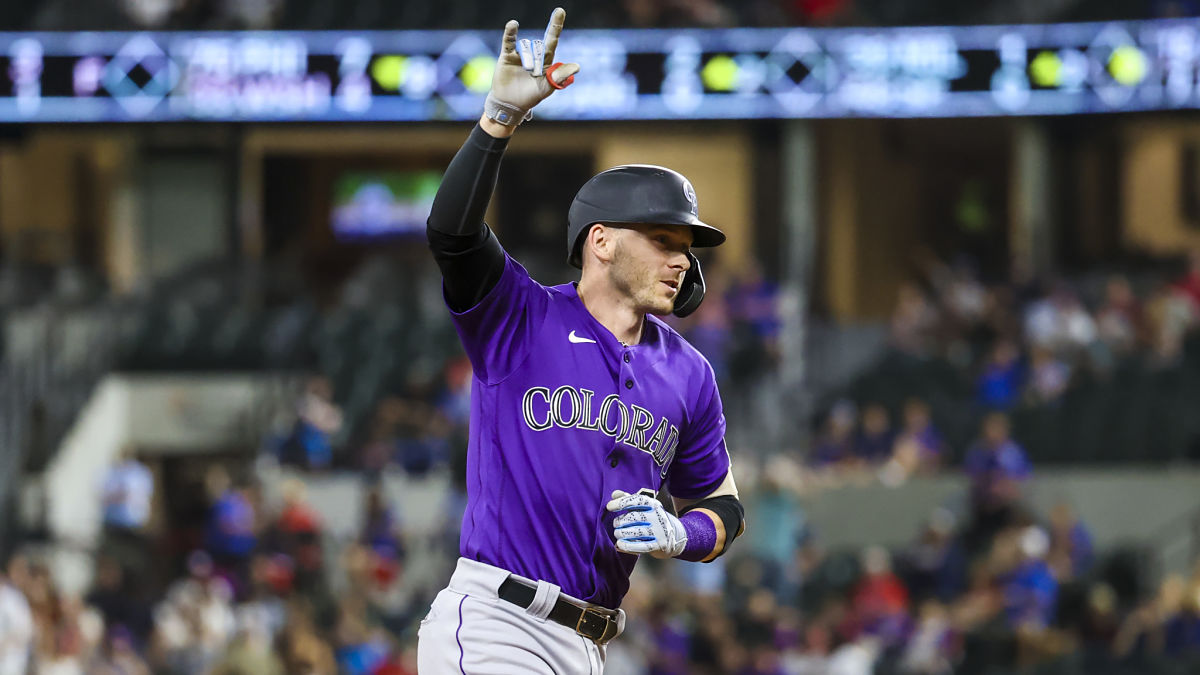 Red Sox make Trevor Story signing official, designate Jeisson