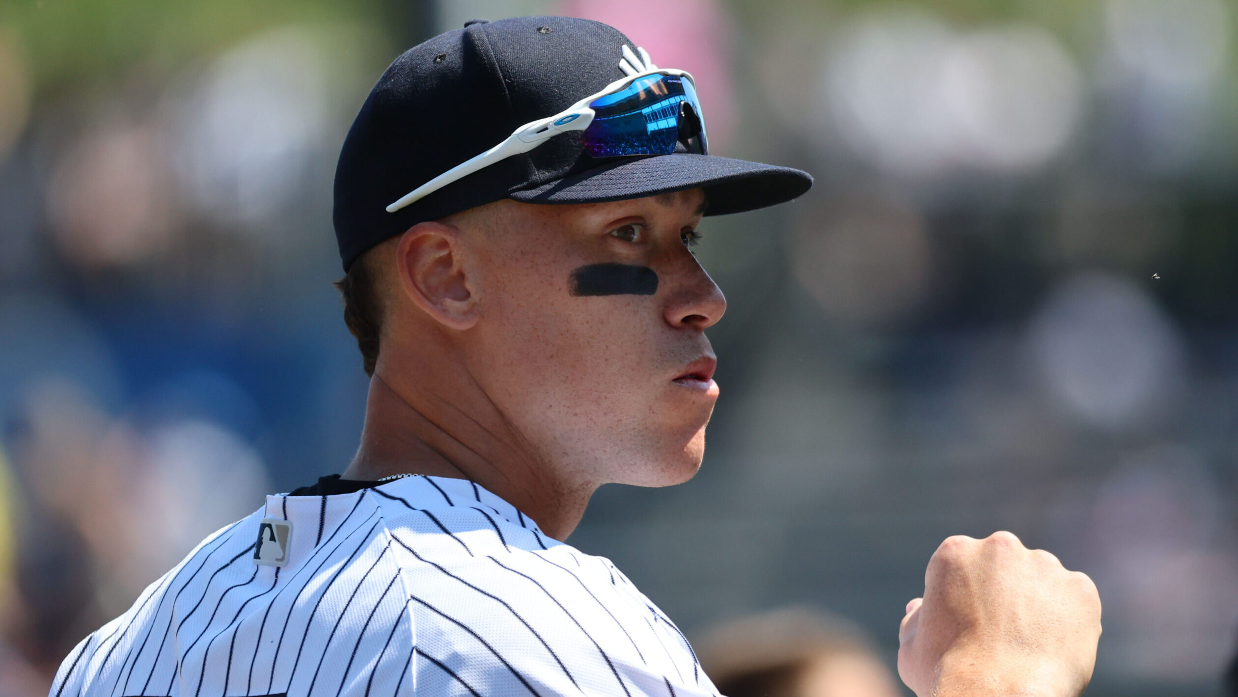 Aaron Judge responds to young fan's question about his uncertain future  with Yankees