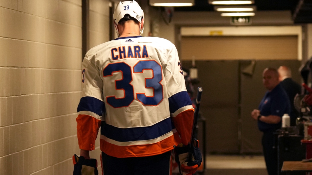 How Zdeno Chara Reportedly Views Islanders Future As NHL Trade Deadline Nears