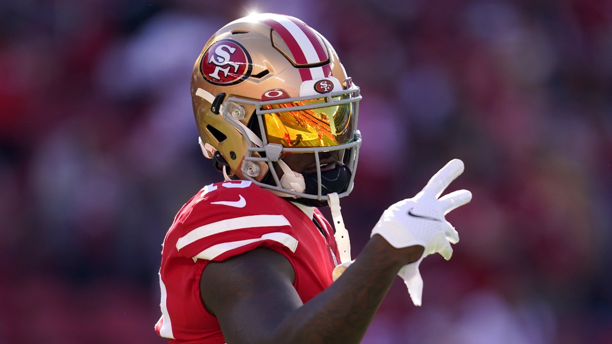 Niners WR Deebo Samuel sports ridiculously high-fashion visor for