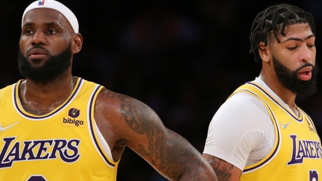 Los Angeles Lakers forwards LeBron James and Anthony Davis