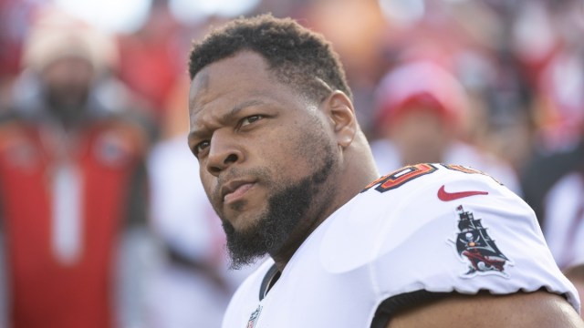 NFL free agent defensive end Ndamukong Suh