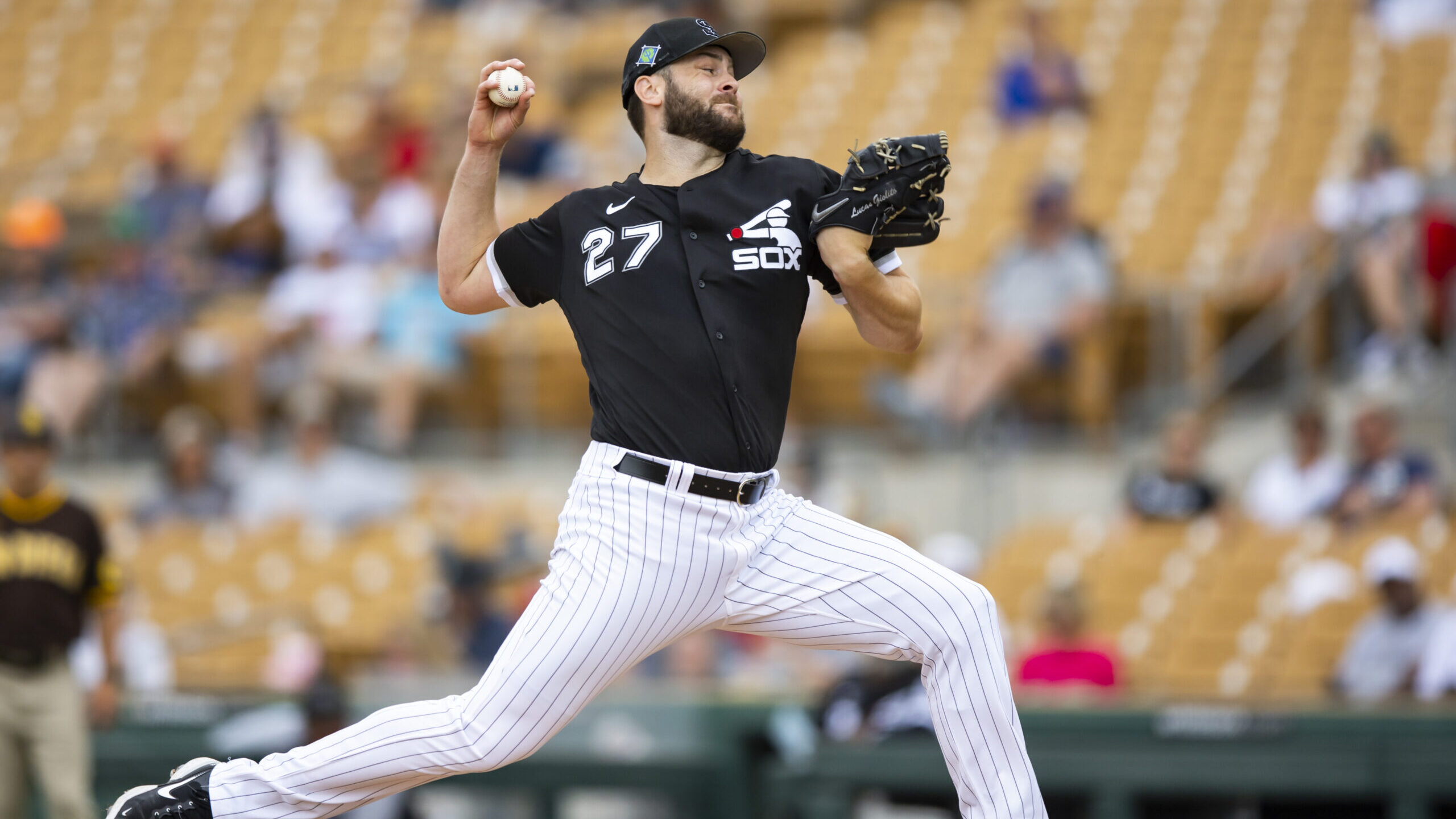 White Sox righty Lucas Giolito goes on 10-day IL with strained