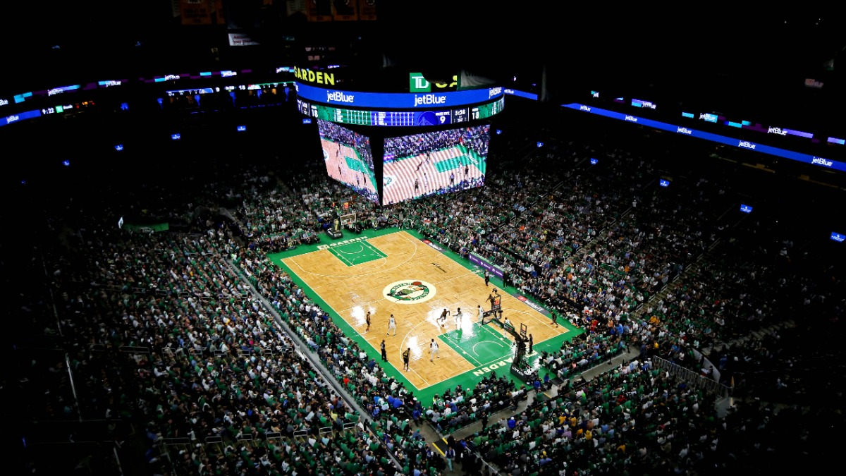 Celtics Junkies on X: Celtics new court for the season features a new  center court design and a Bill Russell tribute in the paint 🔥   / X