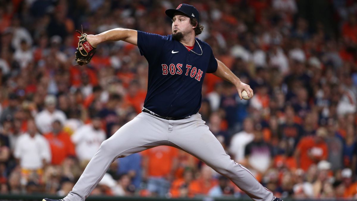 Josh Taylor becomes seventh Boston Red Sox pitcher to land on IL with  in-season injury; Colten Brewer to 45-day IL 