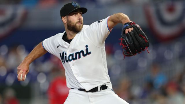 Miami Marlins reliever Anthony Bass