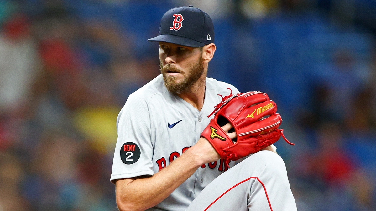 Chris Sale injury: Red Sox lefty leaves game with left shoulder soreness 