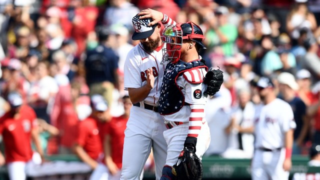 Boston Red Sox pitcher John Schreiber and catcher Christian Vazquez