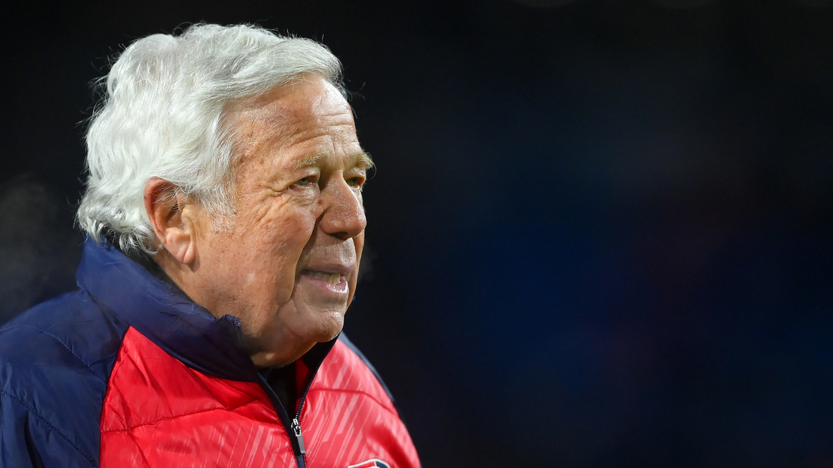 Pats Owner Robert Kraft Makes Big Donation To Damar Hamlin's Charity