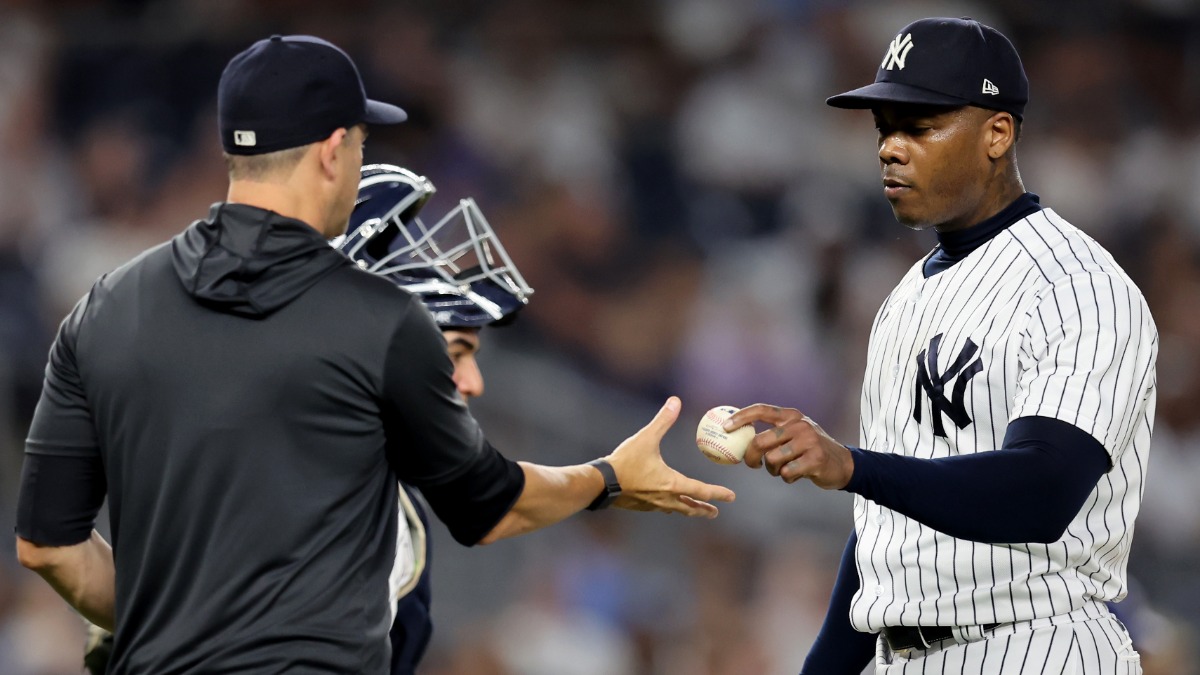 How Yankees' Aaron Boone Explained Bizarre Aroldis Chapman IL Stint