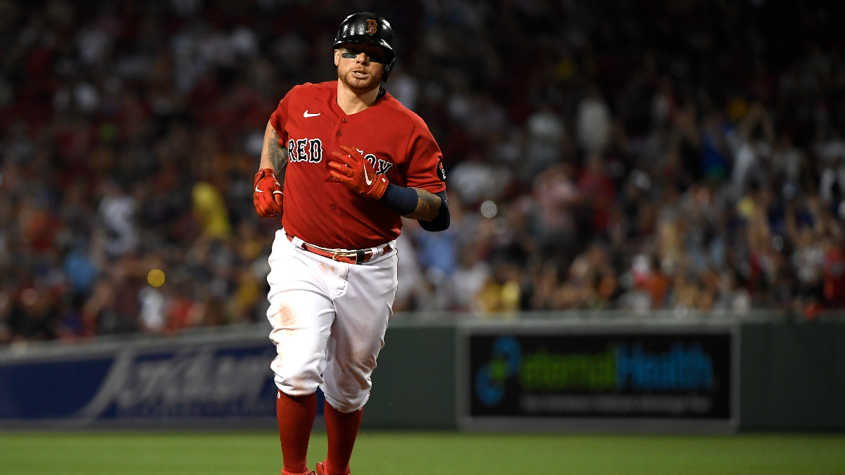 Red Sox trade catcher Christian Vázquez to Astros as Chaim Bloom