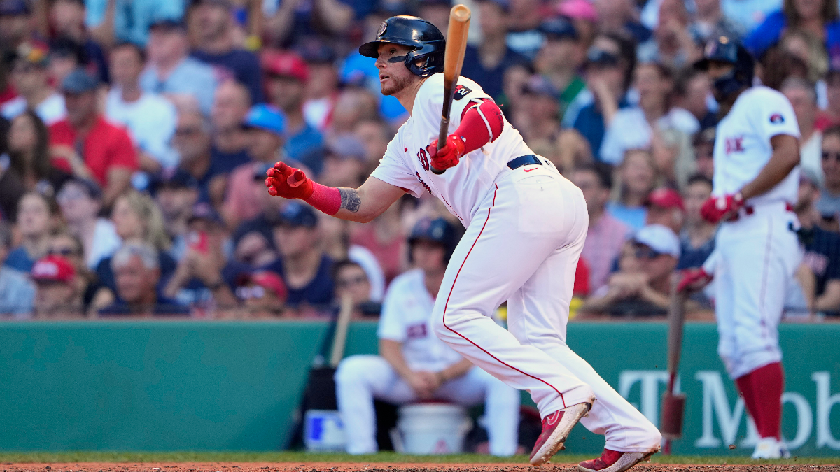 Report: Houston Astros Acquire Christian Vázquez in Trade with Boston Red  Sox Deadline - Sports Illustrated Inside The Astros