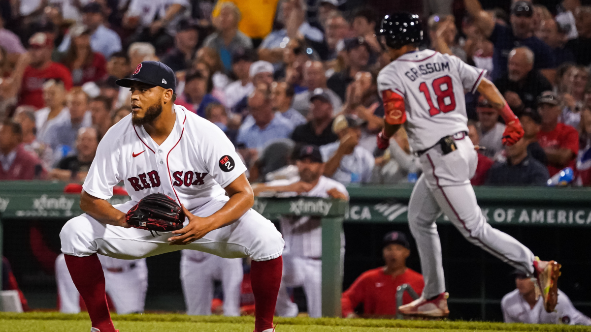 Braves' Vaughn Grissom homers over Green Monster for first big league hit