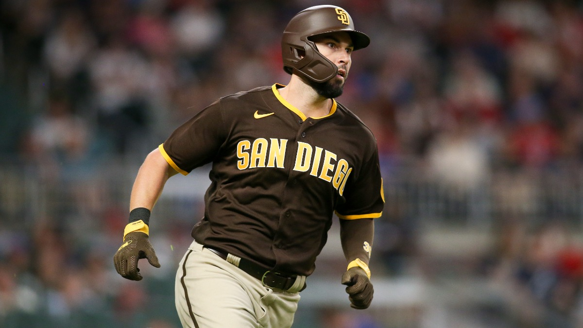 Eric Hosmer trade: Padres send 1B to Red Sox at deadline, per