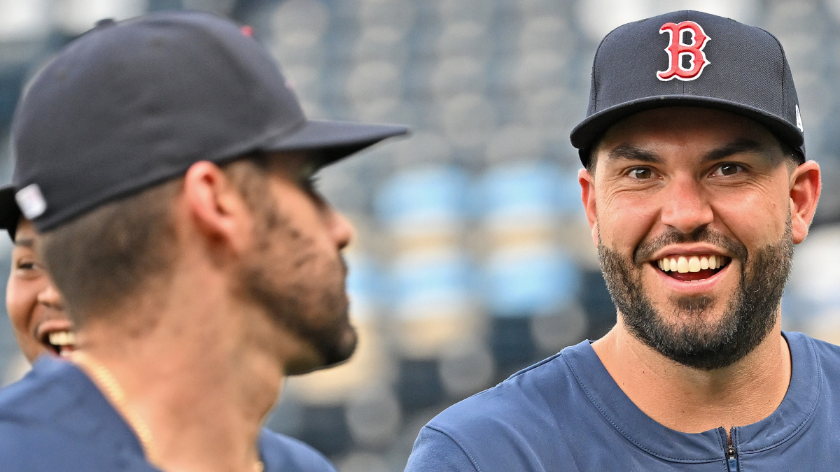 Matt Barnes Already Sees Eric Hosmer As 'Great Fit' For Red Sox