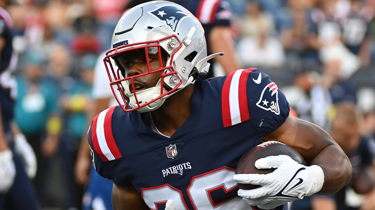 Patriots cut preseason standouts Lil'Jordan Humphrey and Tre Nixon