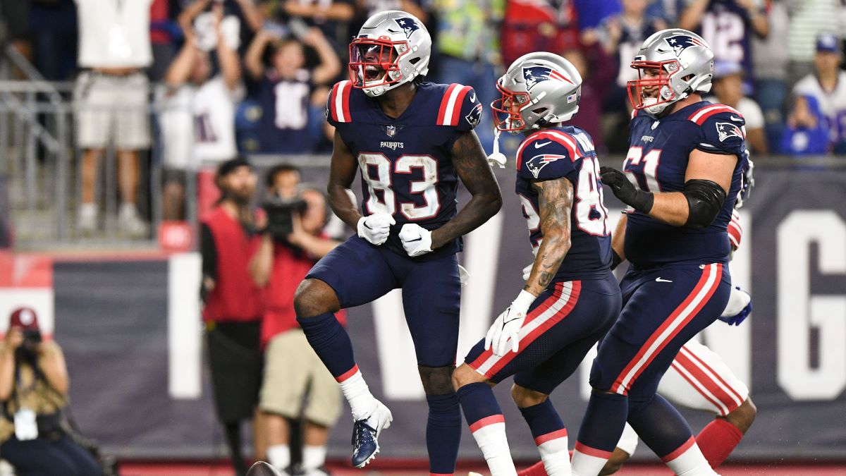 Patriots elevate Lil'Jordan Humphrey, Harvey Langi from practice squad for  Week 1 - Pats Pulpit