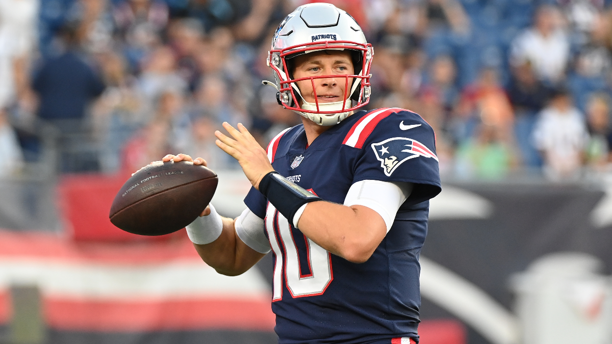 Mac Jones' rookie season: NFL coaches, execs, scouts assess the New England  Patriots' QB, NFL News, Rankings and Statistics