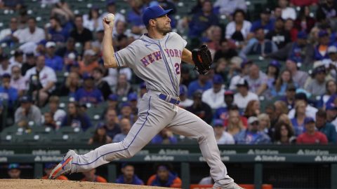 MLB: Game Two-New York Mets at Chicago Cubs