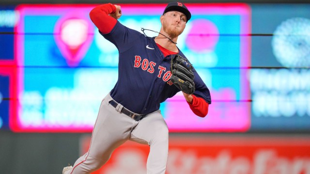 Boston Red Sox pitcher Zack Kelly