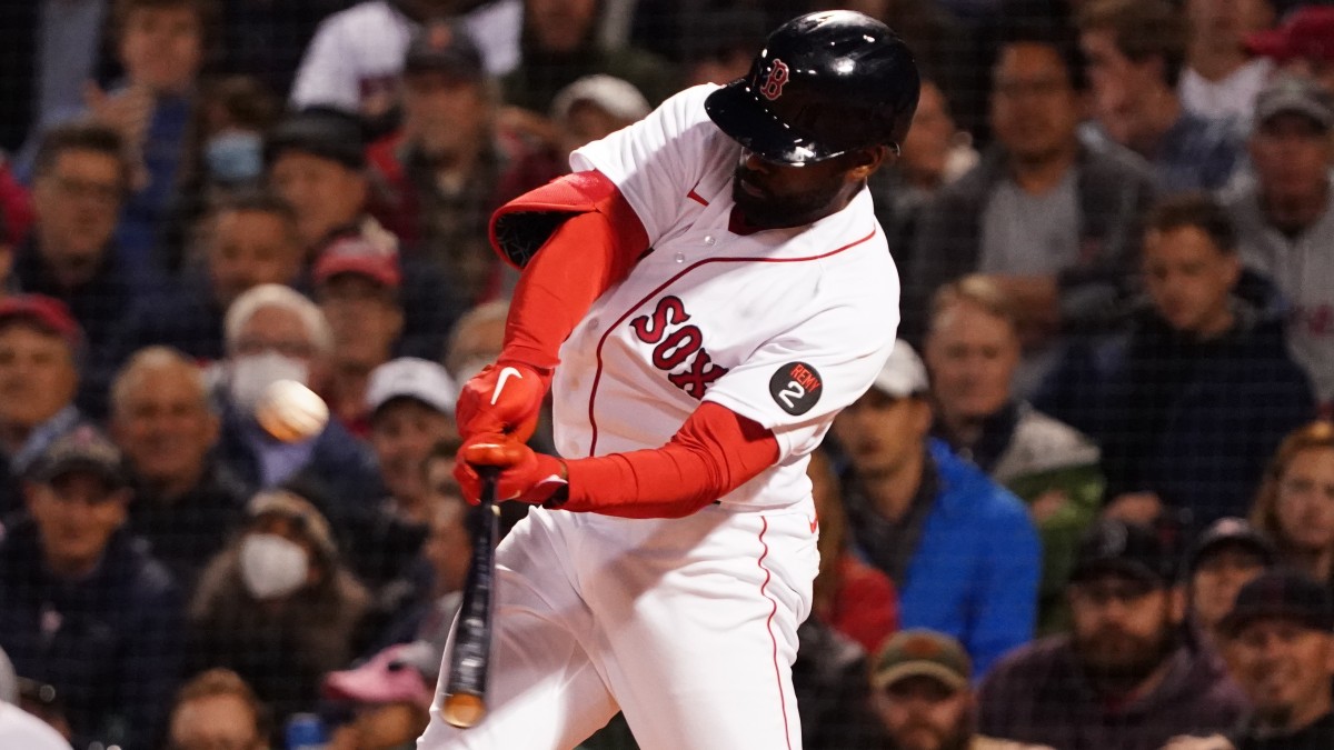 Red Sox stand with Bradley Jr., sit out Thursday's game
