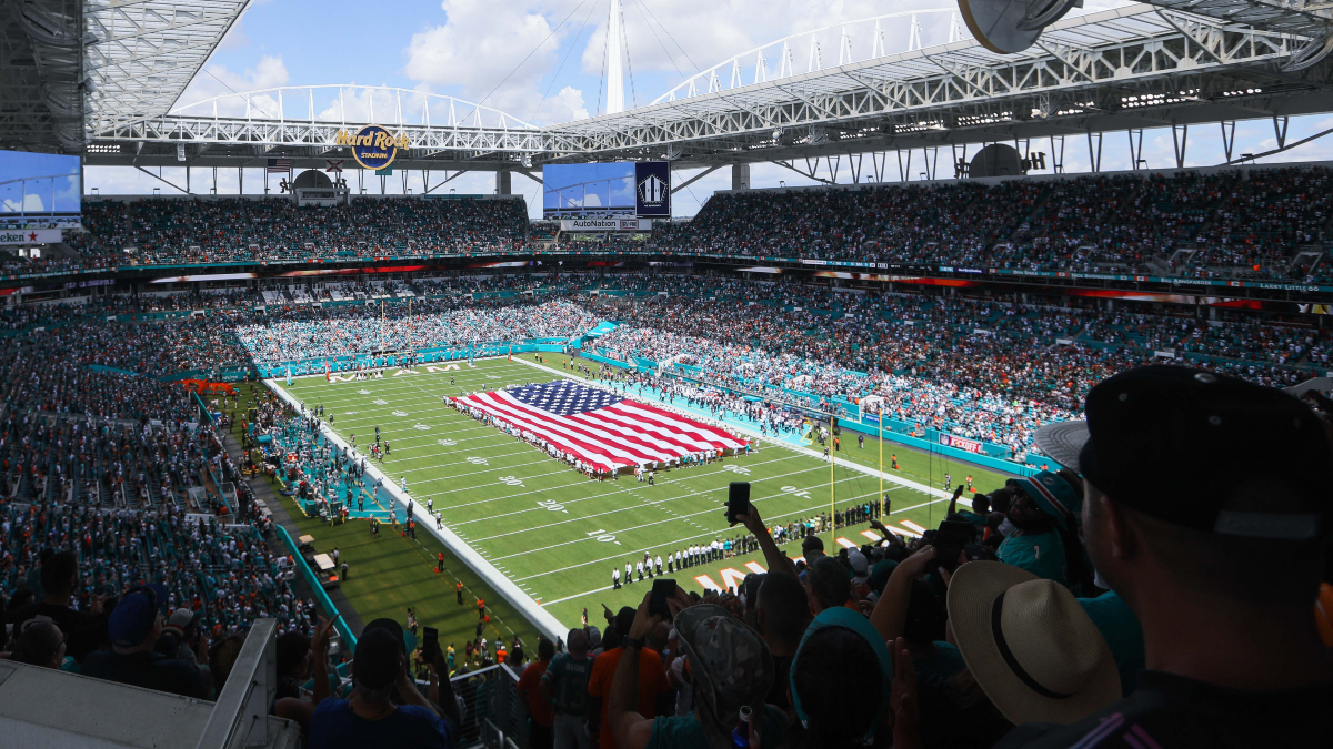 Scenes from Miami Dolphins vs Pittsburgh Steelers at Hard Rock Stadium