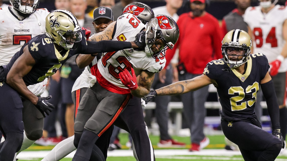 Bucs-Saints brawl gets Marshon Lattimore, Mike Evans ejected