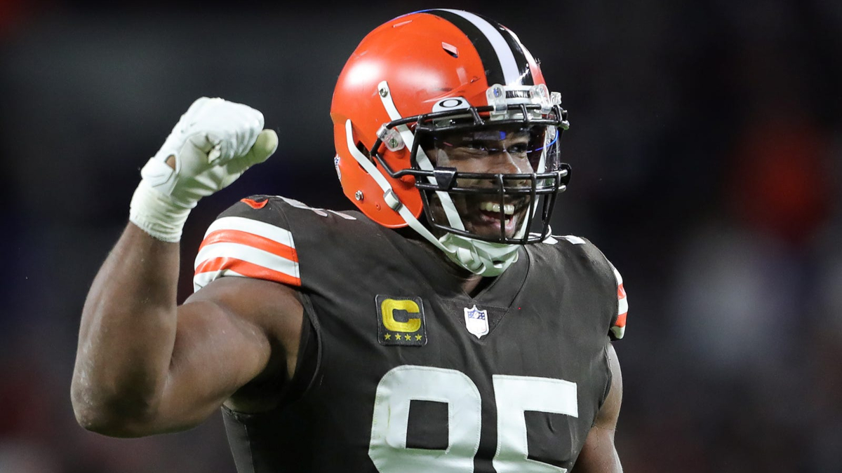 Myles Garrett car crash: Browns DE suffers 'minor, non-life