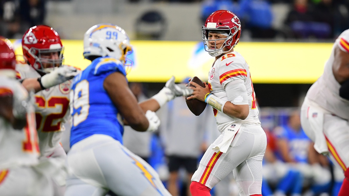 Thursday Night Football Sharp Report: Chargers at Chiefs - VSiN Exclusive  News - News