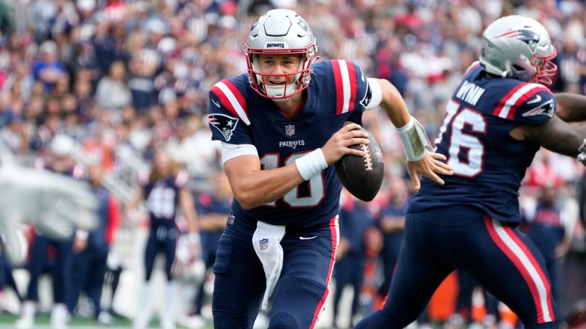 Patriots Quarterback Mac Jones Misses Practice With Illness - Bloomberg