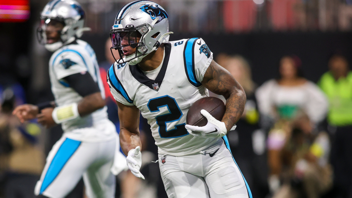 Is DJ Moore playing today vs. the Buccaneers? Latest injury update on  Panthers WR