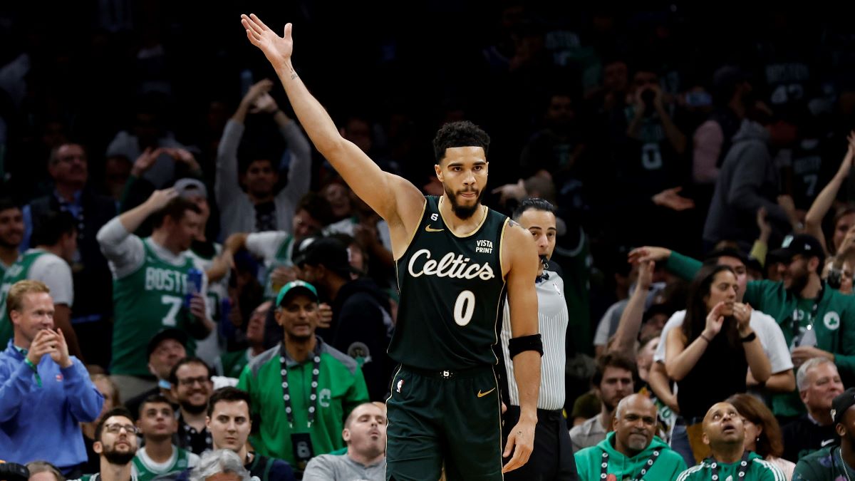 Jayson Tatum Introduces First Signature Shoe on Instagram - Sports  Illustrated FanNation Kicks News, Analysis and More