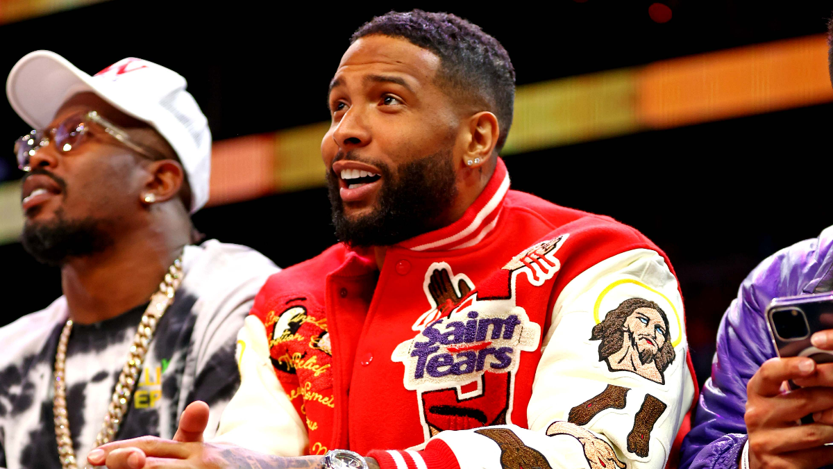 Free agent WR Odell Beckham Jr. is in the Superdome for Saints game against  Buccaneers, Saints