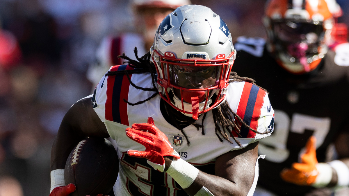 Rhamondre Stevenson player props odds, tips and betting trends for Week 6, Patriots vs. Browns