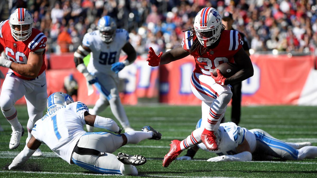 Patriots follies start early as OL tackles Rhamondre Stevenson for loss