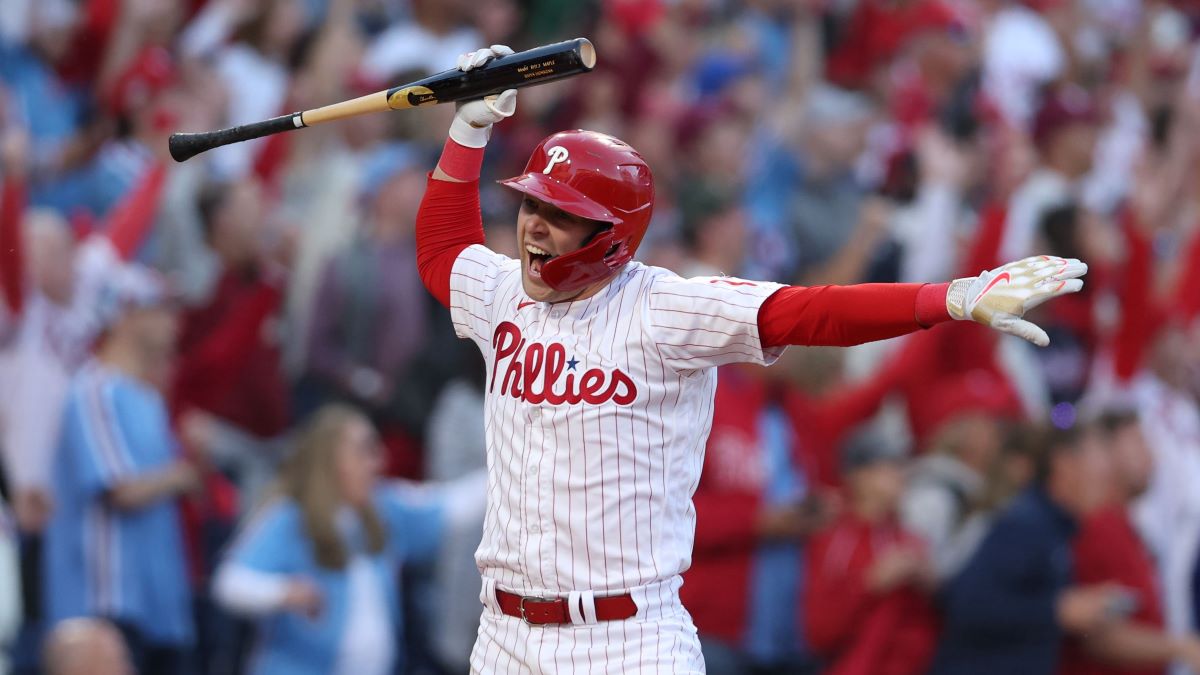 Rhys Hoskins Reacts to Philadelphia Phillies Advancing to World Series &  Epic 5 Homers in Playoffs 