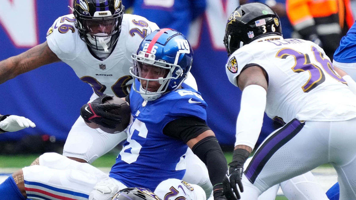 Brutal Beat By Barkley! Bettors Lose Big On Saquon Barkley Goal-Line Slide