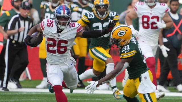 New York Giants running back Saquon Barkley, Green Bay Packers safety Adrian Amos