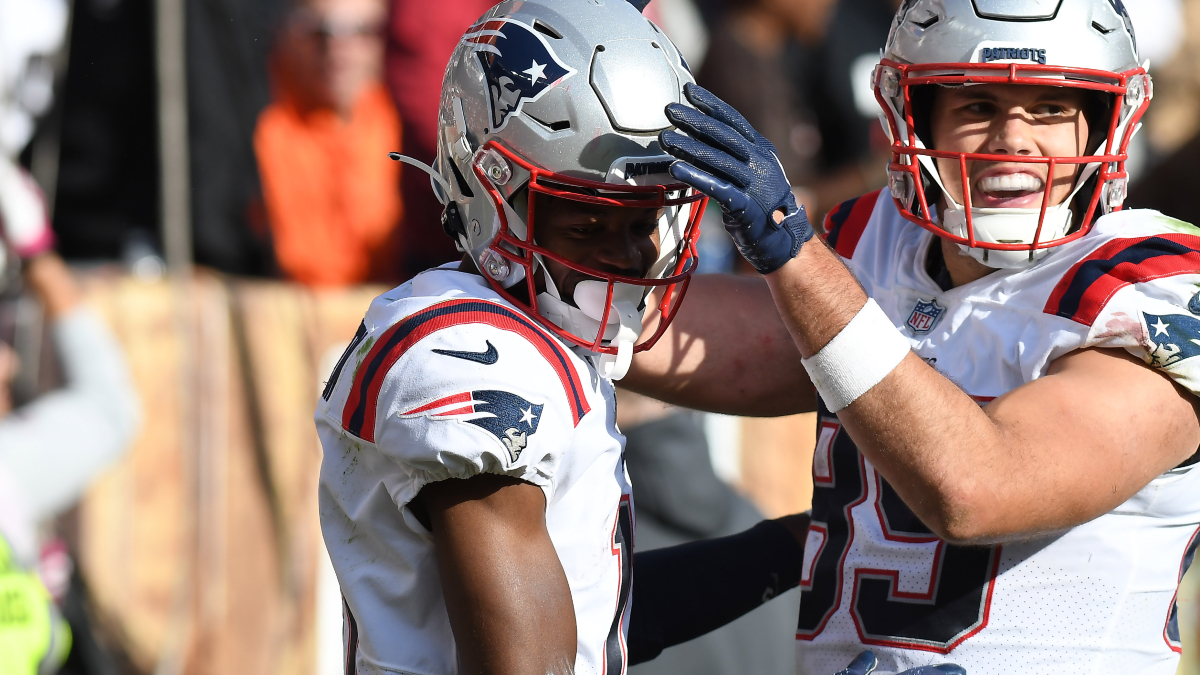 Patriots 38, Browns 15: Bailey Zappe, Tyquan Thornton shine as Bill  Belichick makes history